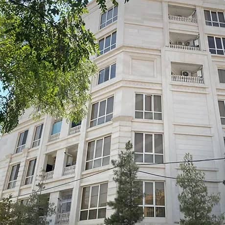ساختمان مسکونی گسترش